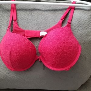 Victoria push up bra 36D red